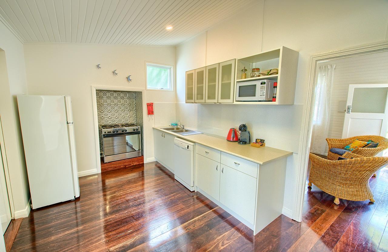 Jeffries Cottage Albany Room photo