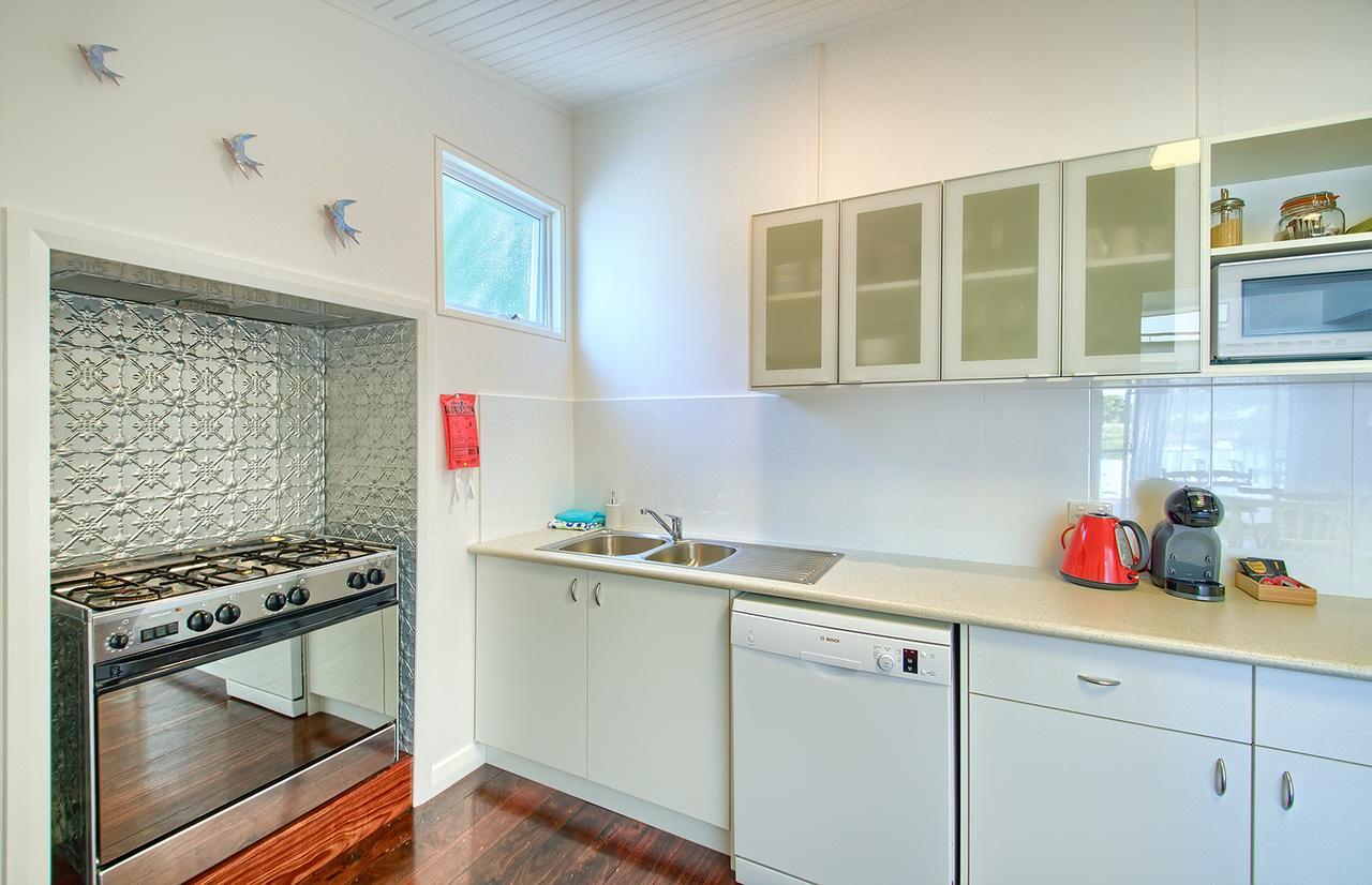 Jeffries Cottage Albany Room photo